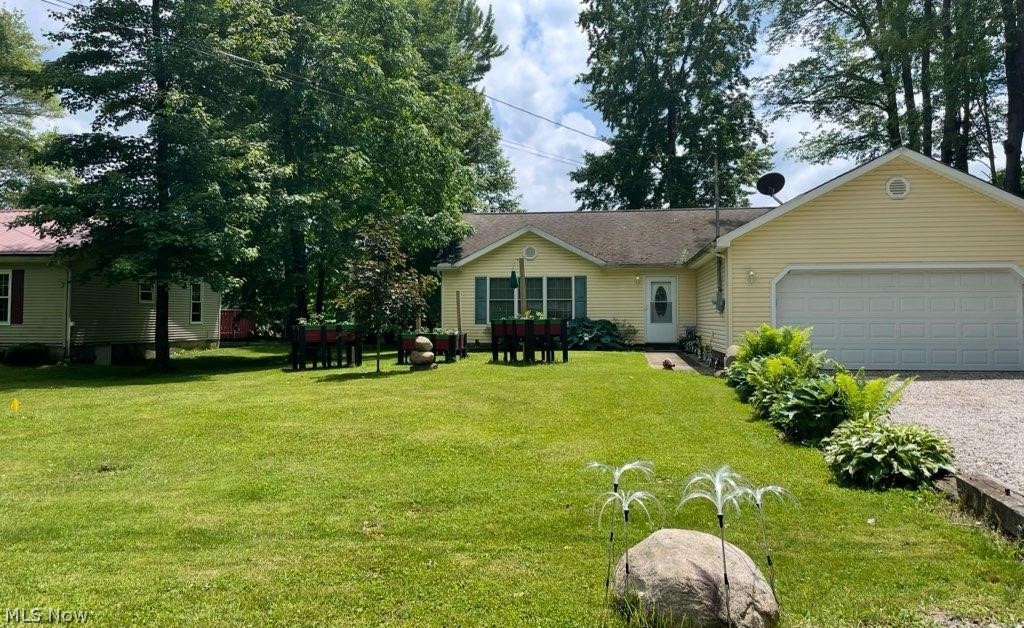 889 Long Shadow Lane Roaming Shores OH 44085