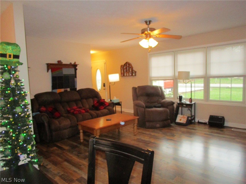 889 Long Shadow Lane Roaming Shores OH 44085