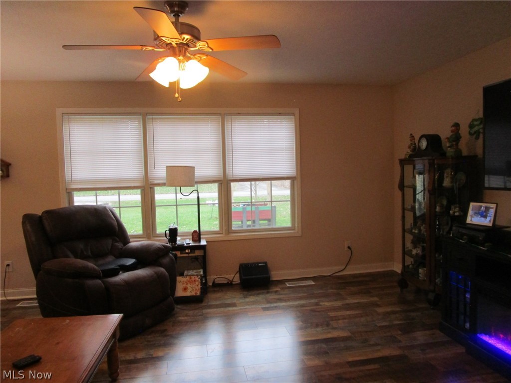 889 Long Shadow Lane Roaming Shores OH 44085