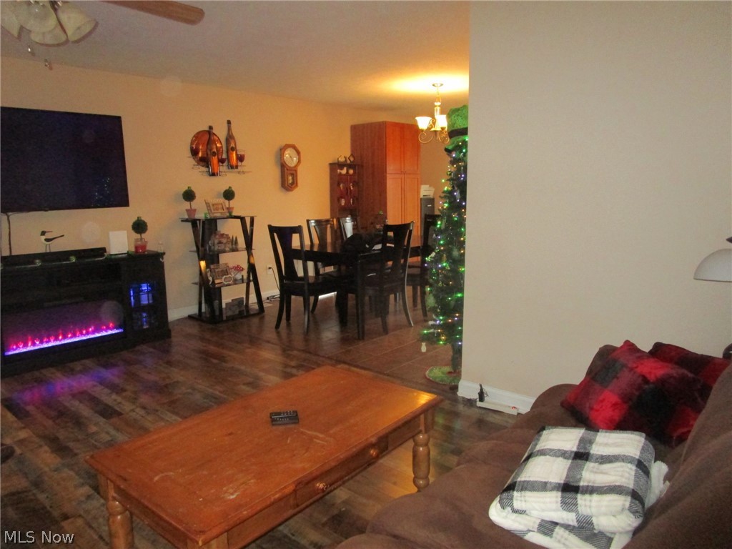 889 Long Shadow Lane Roaming Shores OH 44085