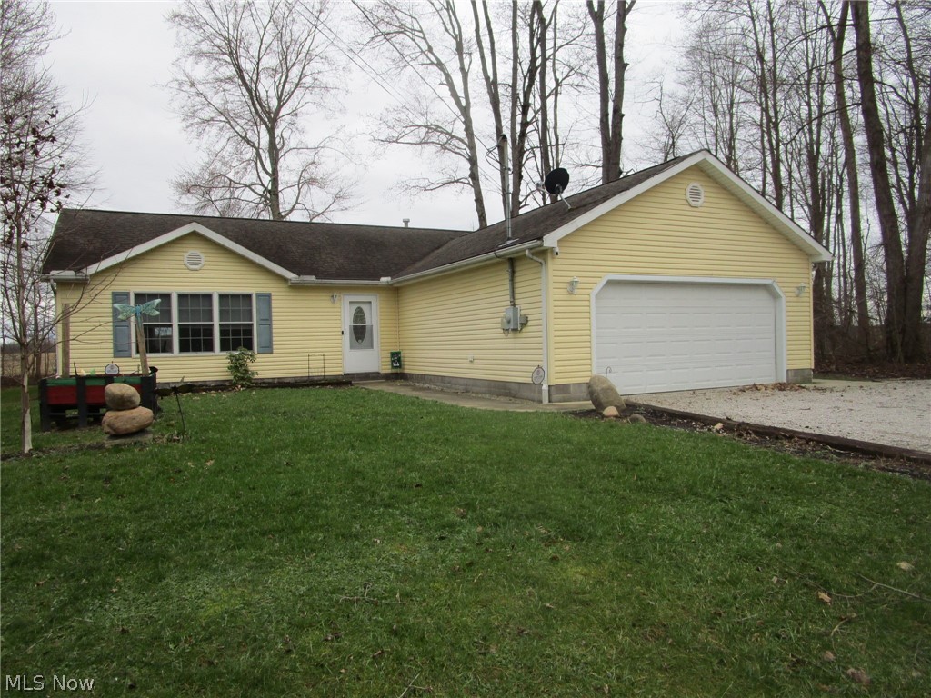 889 Long Shadow Lane Roaming Shores OH 44085