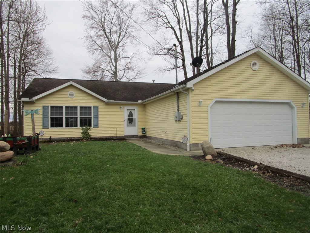 889 Long Shadow Lane Roaming Shores OH 44085