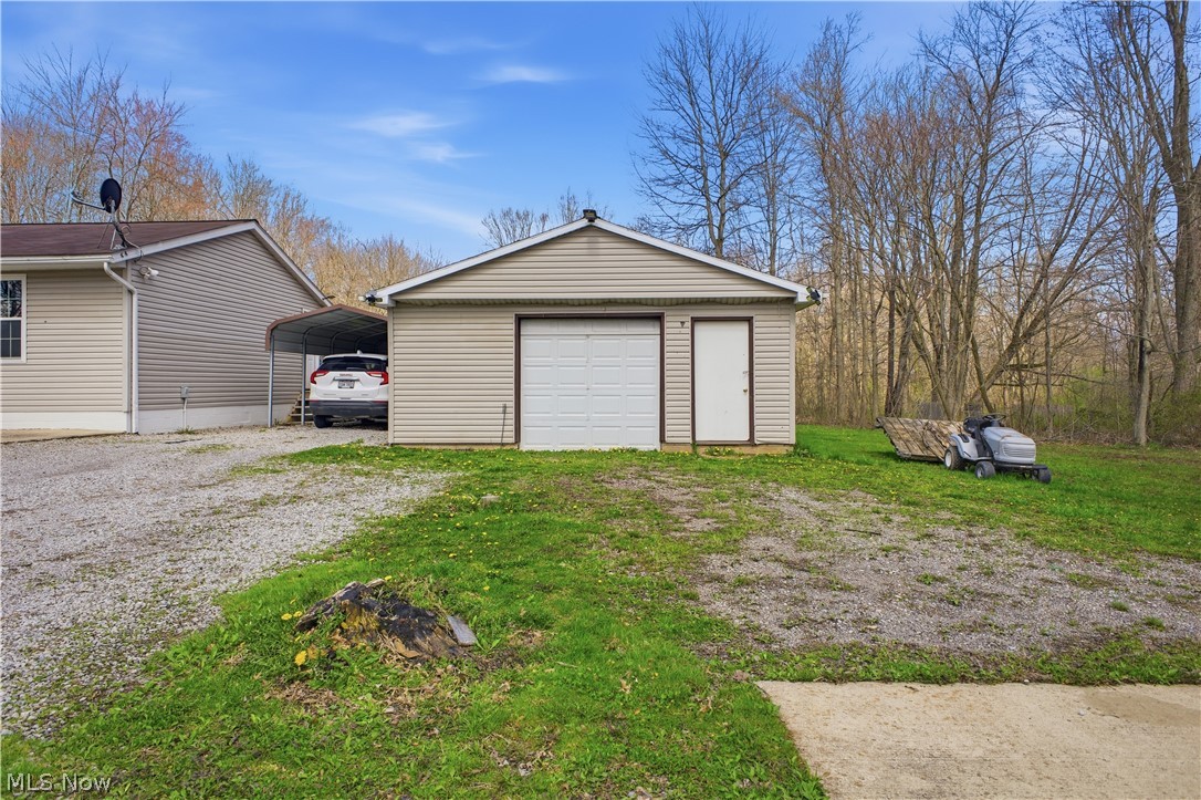 2003 Mahoning Road Deerfield OH 44411