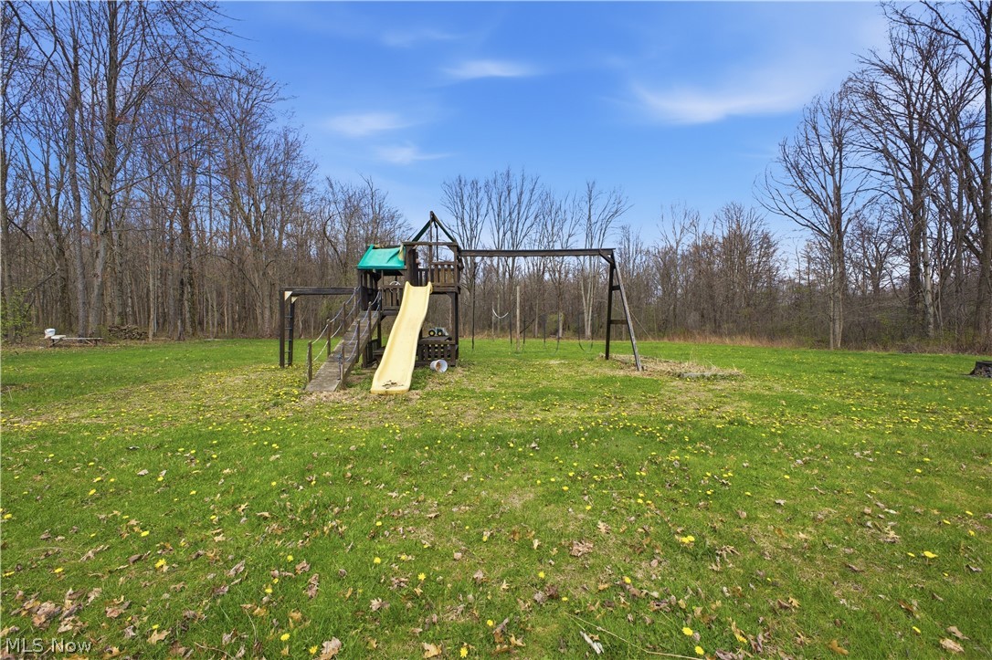 2003 Mahoning Road Deerfield OH 44411