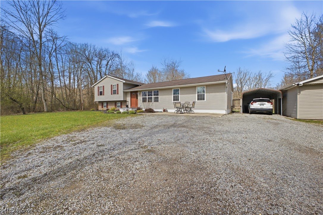 2003 Mahoning Road Deerfield OH 44411