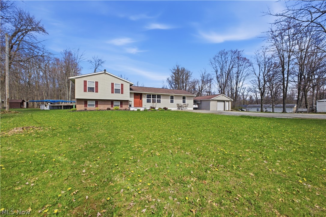 2003 Mahoning Road Deerfield OH 44411