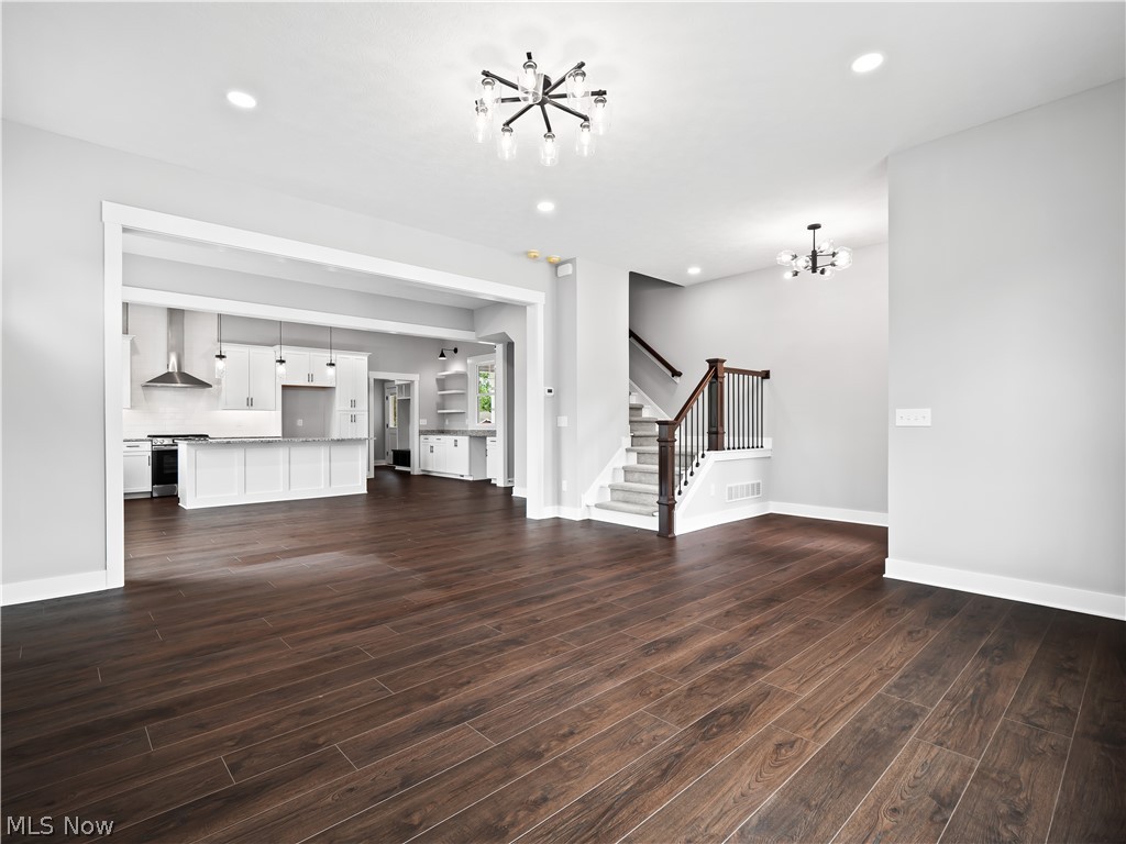 6774 Middlebrook Boulevard Middleburg Heights OH 44130