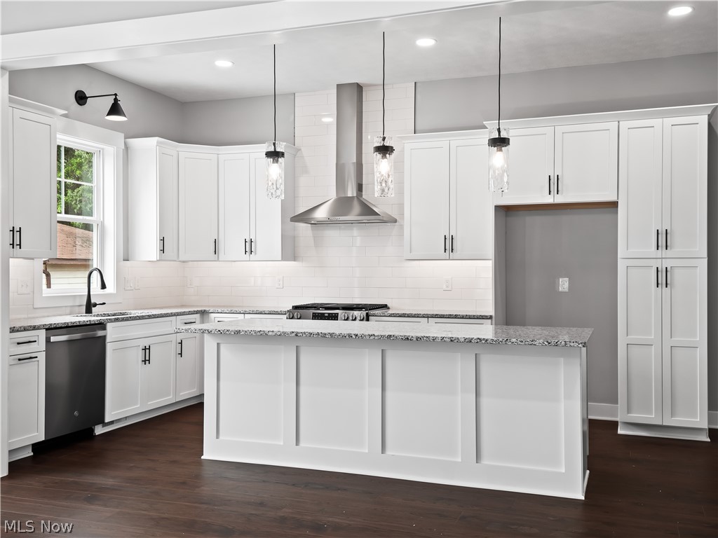 6774 Middlebrook Boulevard Middleburg Heights OH 44130