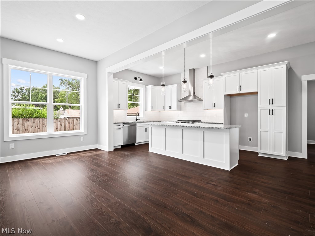 6774 Middlebrook Boulevard Middleburg Heights OH 44130