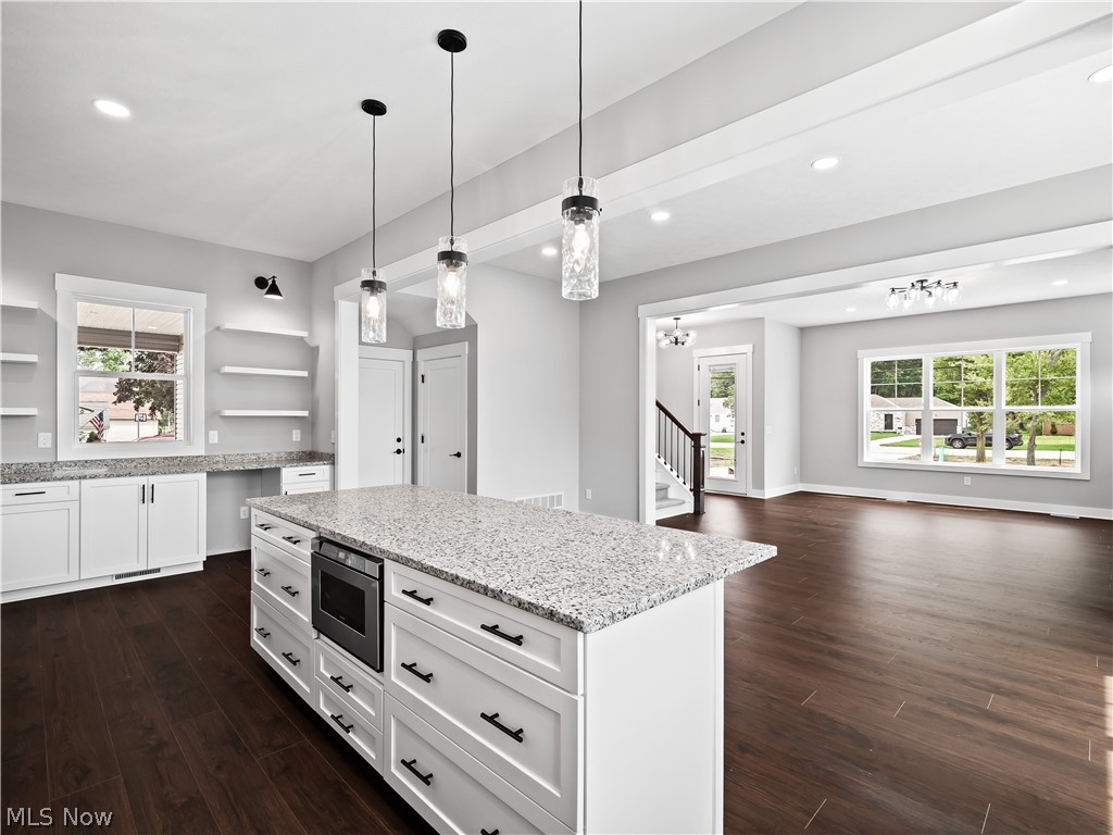 6774 Middlebrook Boulevard Middleburg Heights OH 44130