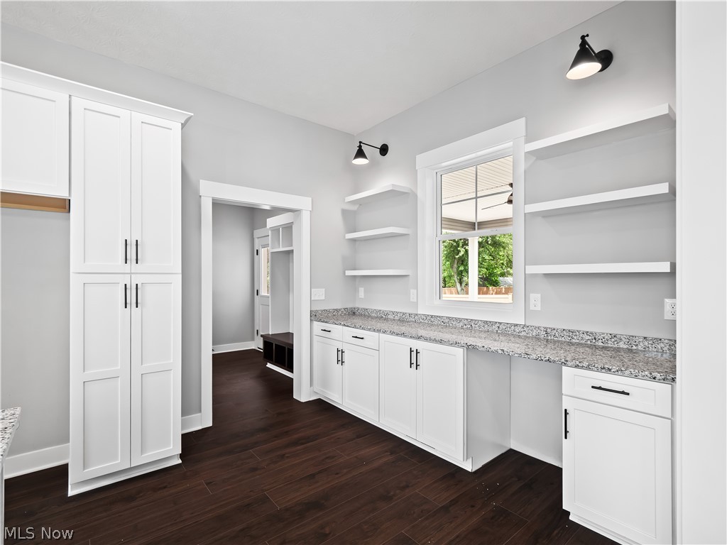 6774 Middlebrook Boulevard Middleburg Heights OH 44130