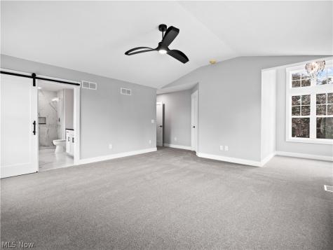 6774 Middlebrook Boulevard Middleburg Heights OH 44130