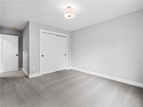 6774 Middlebrook Boulevard Middleburg Heights OH 44130