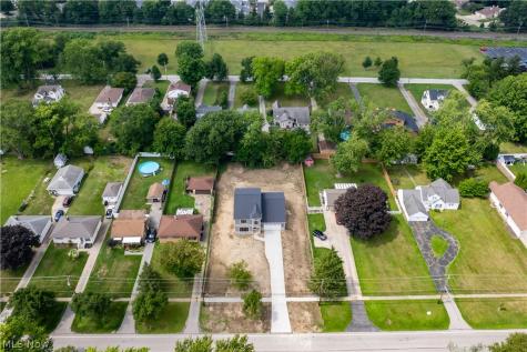 6774 Middlebrook Boulevard Middleburg Heights OH 44130