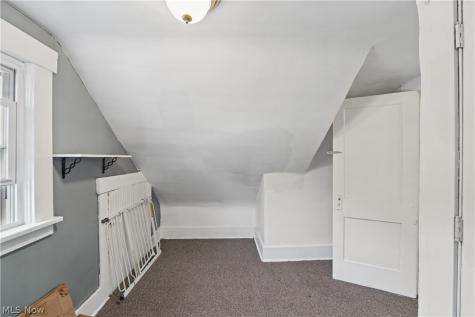 262 Samuel Street Elyria OH 44035
