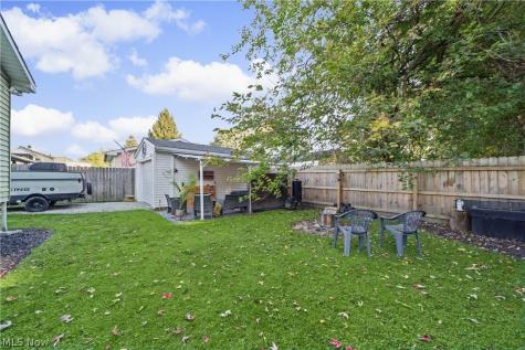 262 Samuel Street Elyria OH 44035