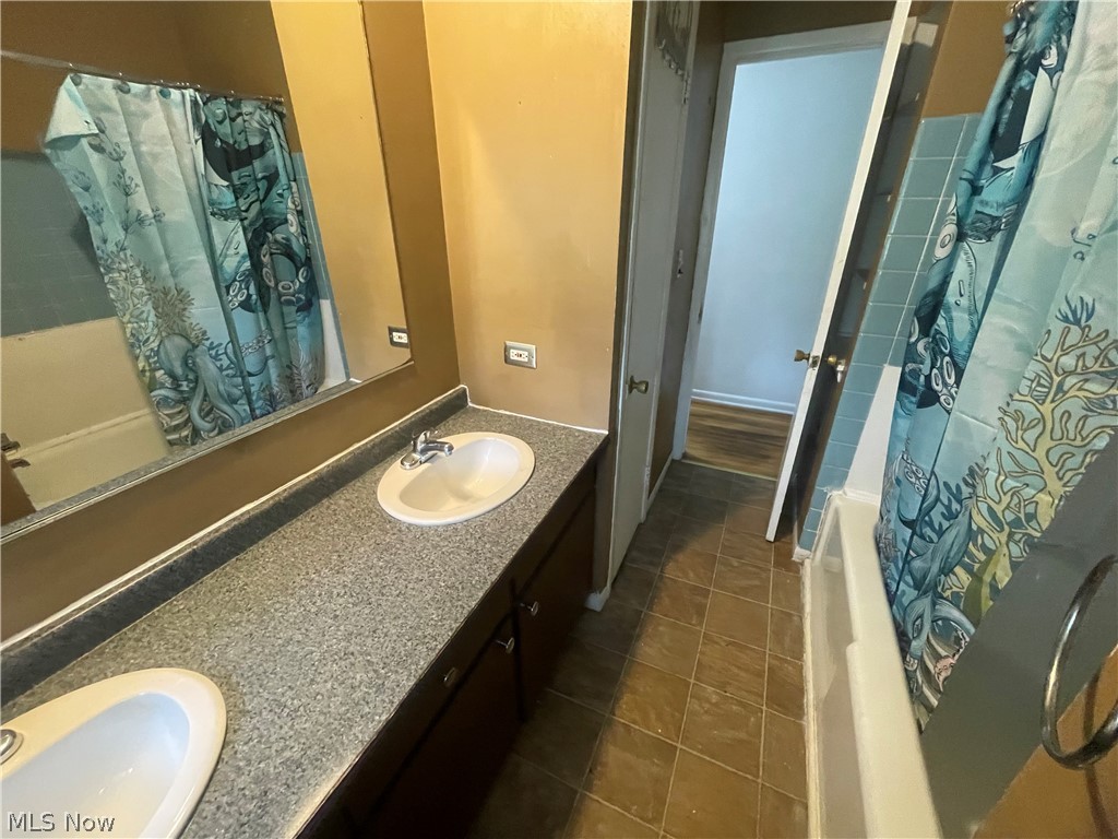 3778 Brainard Road Woodmere OH 44122