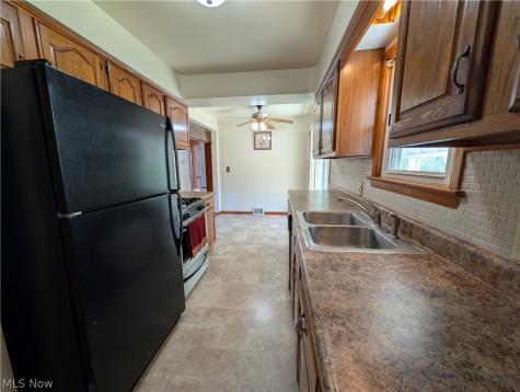 28908 Edgewood Drive Willowick OH 44095
