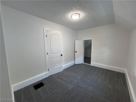 1309 W 87th Street Cleveland OH 44102