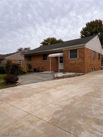 6511 Hillside Road Independence OH 44131