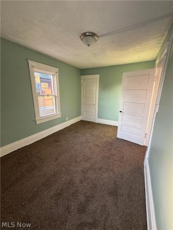 117 Kent Court Akron OH 44305