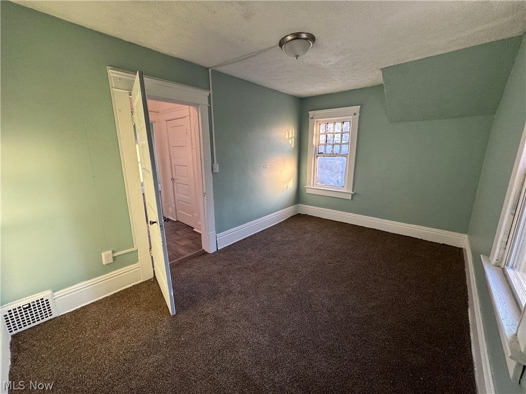 117 Kent Court Akron OH 44305