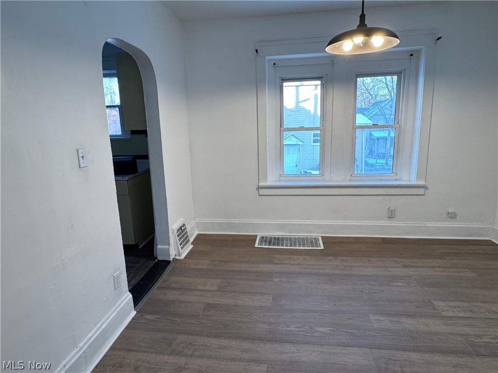 117 Kent Court Akron OH 44305