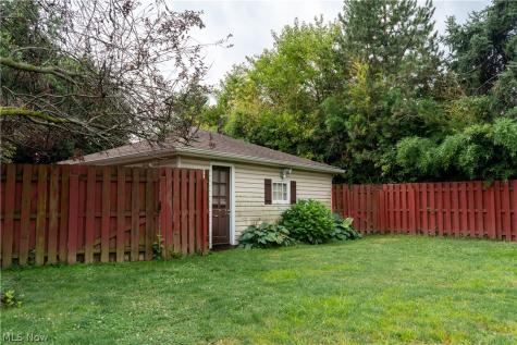 6300 Mandalay Drive Parma Heights OH 44130