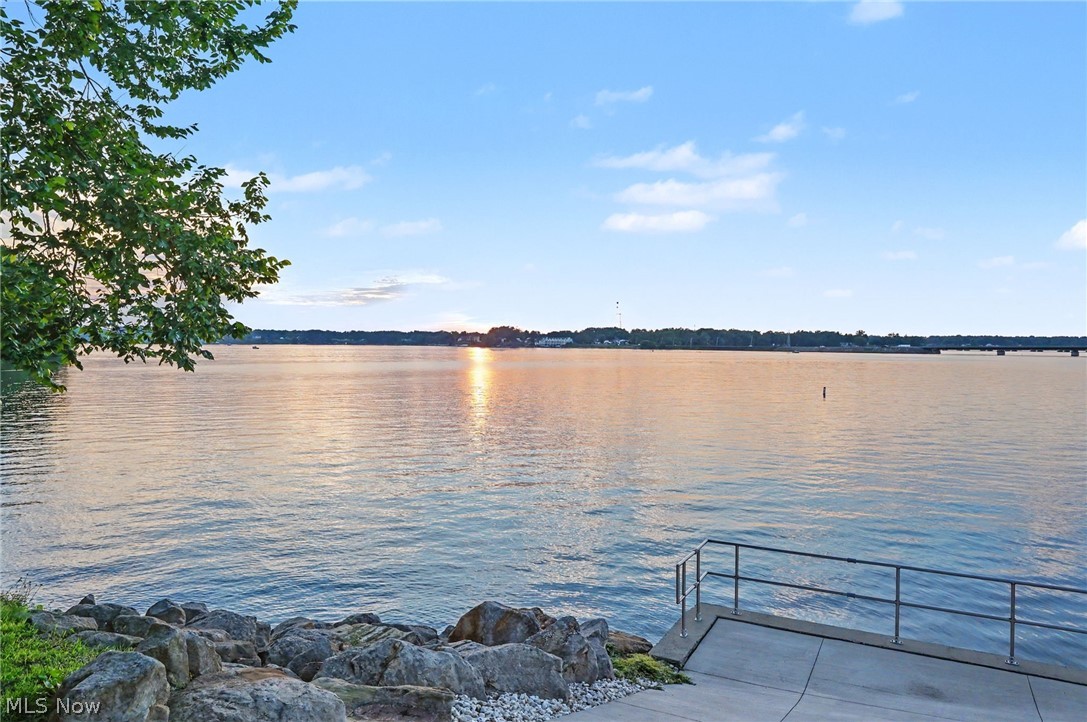 16986 Headland Avenue Lake Milton OH 44429