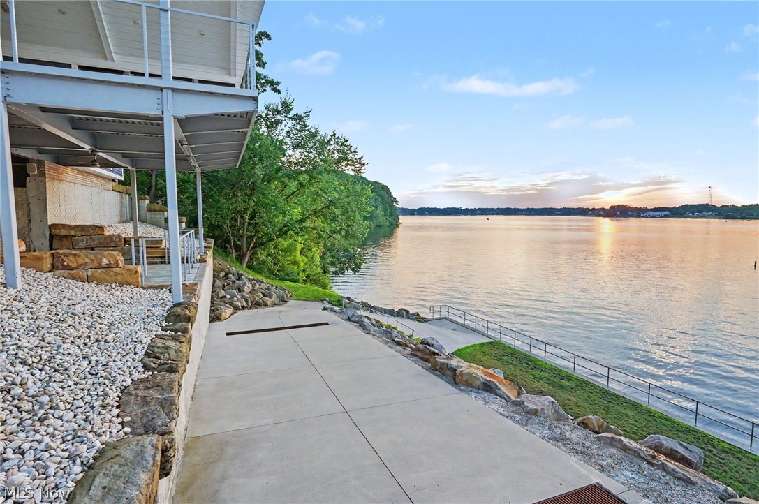 16986 Headland Avenue Lake Milton OH 44429