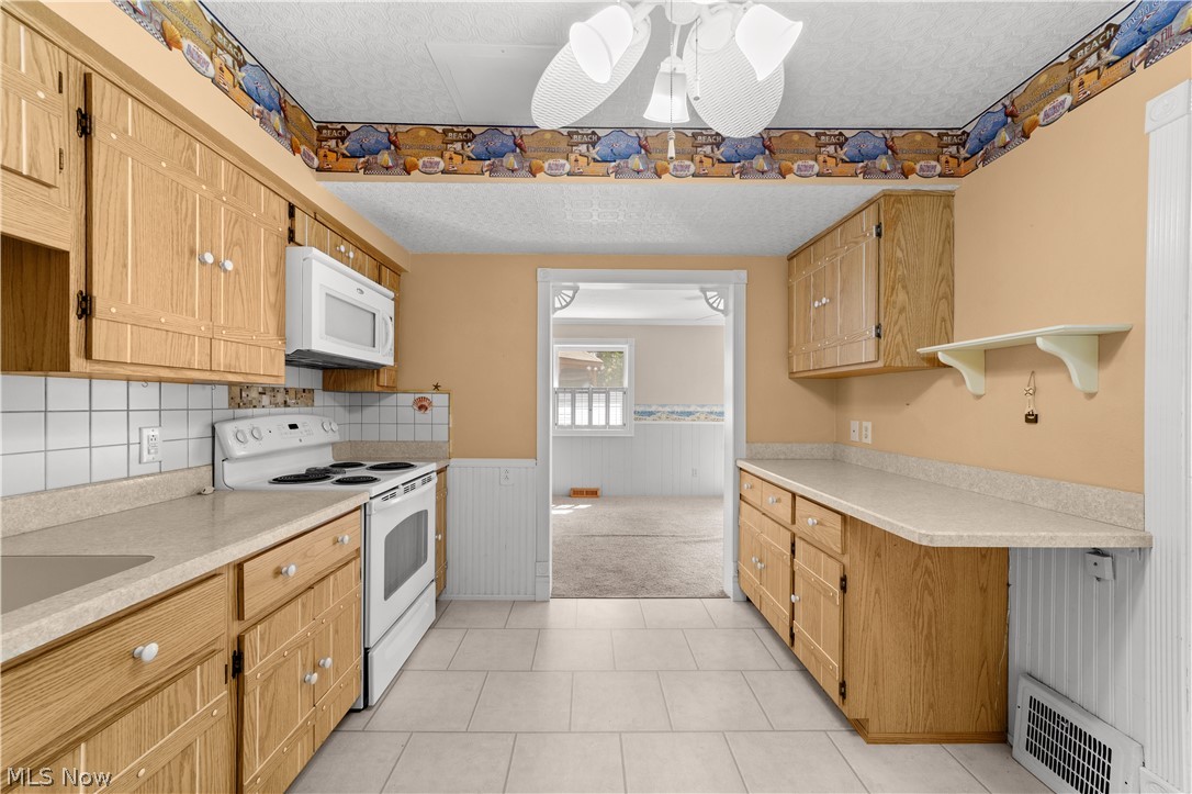 7051 Parma Park Boulevard Parma Heights OH 44130