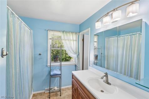 510 Carnwise Street SW Canton OH 44706