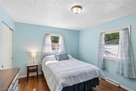 510 Carnwise Street SW Canton OH 44706