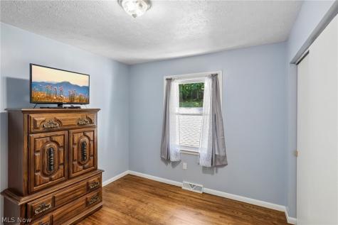510 Carnwise Street SW Canton OH 44706