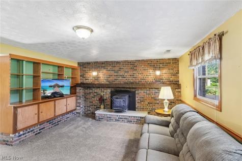 510 Carnwise Street SW Canton OH 44706