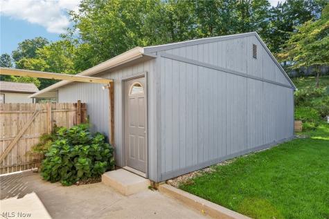 510 Carnwise Street SW Canton OH 44706