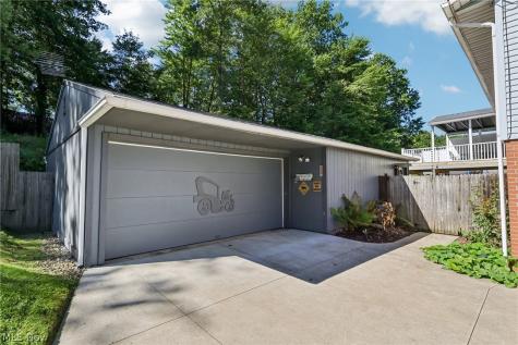 510 Carnwise Street SW Canton OH 44706