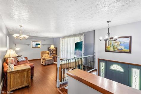 510 Carnwise Street SW Canton OH 44706