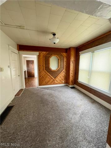 302 Huntington Avenue Akron OH 44306