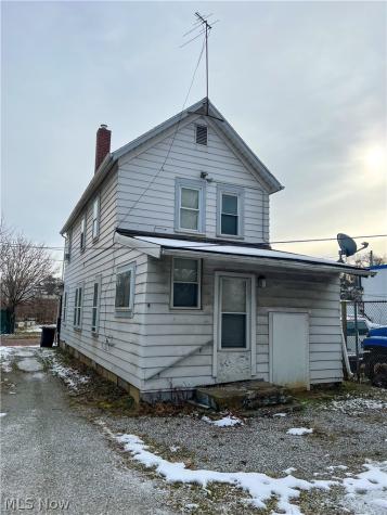 302 Huntington Avenue Akron OH 44306