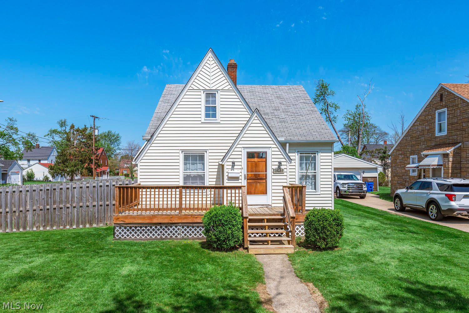 16716 Westdale Avenue Cleveland OH 44135