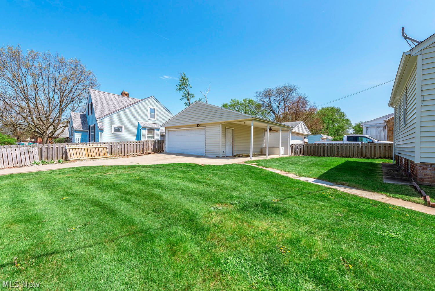 16716 Westdale Avenue Cleveland OH 44135