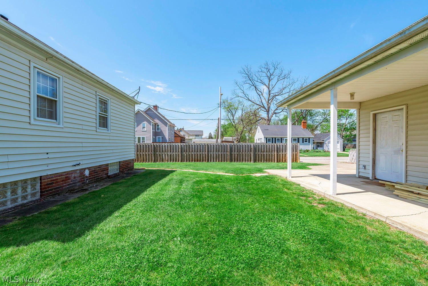 16716 Westdale Avenue Cleveland OH 44135