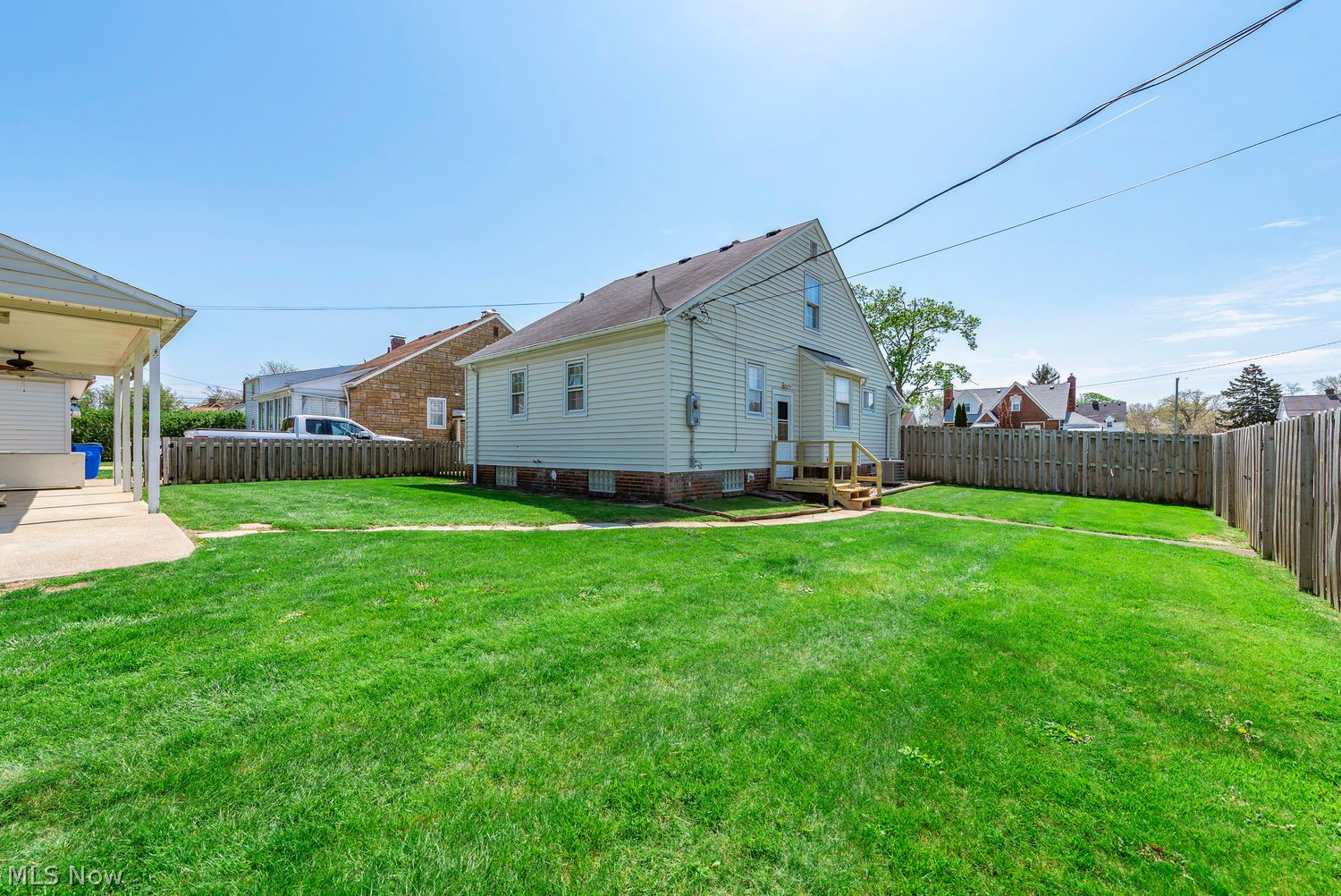 16716 Westdale Avenue Cleveland OH 44135