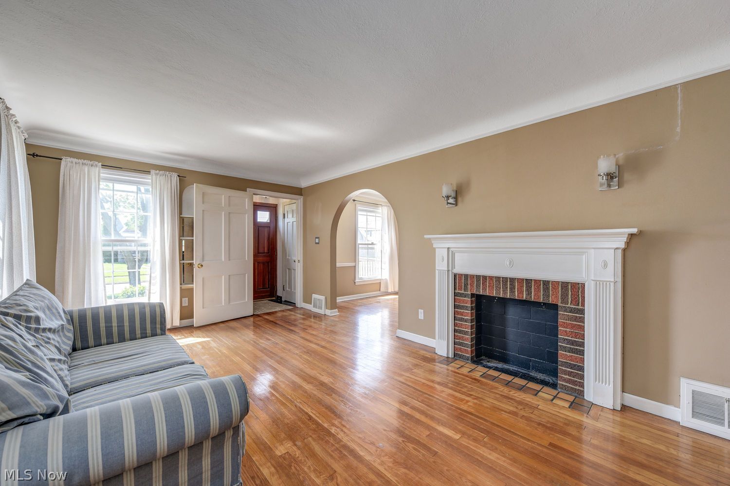 16716 Westdale Avenue Cleveland OH 44135