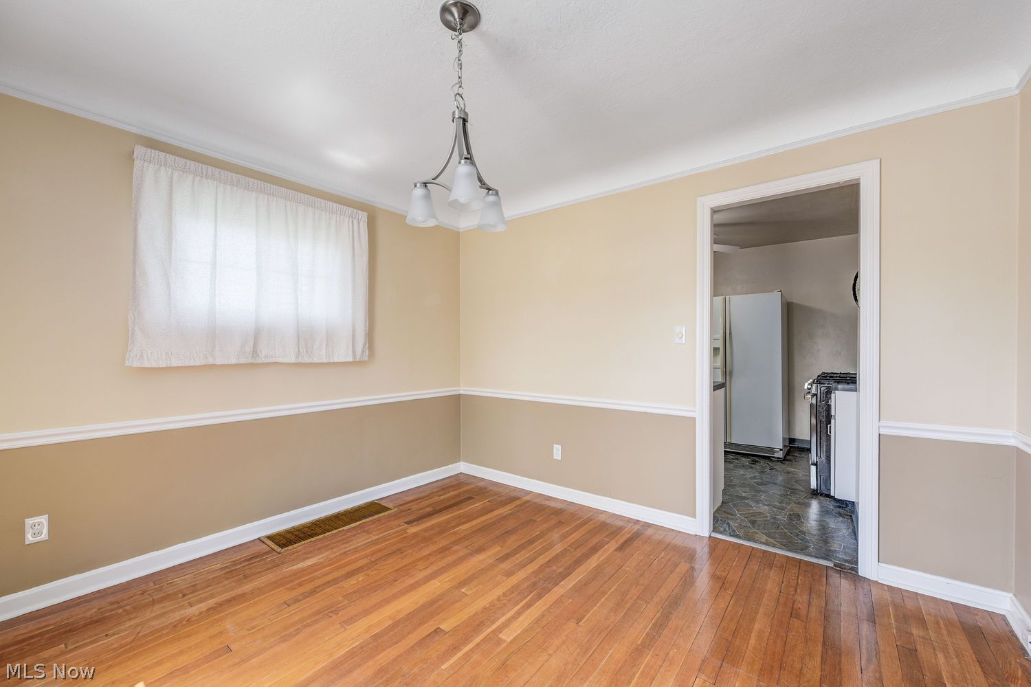 16716 Westdale Avenue Cleveland OH 44135
