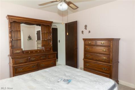 733 Miles Avenue SW Canton OH 44710