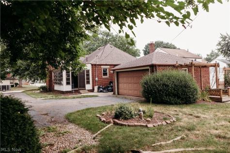 733 Miles Avenue SW Canton OH 44710