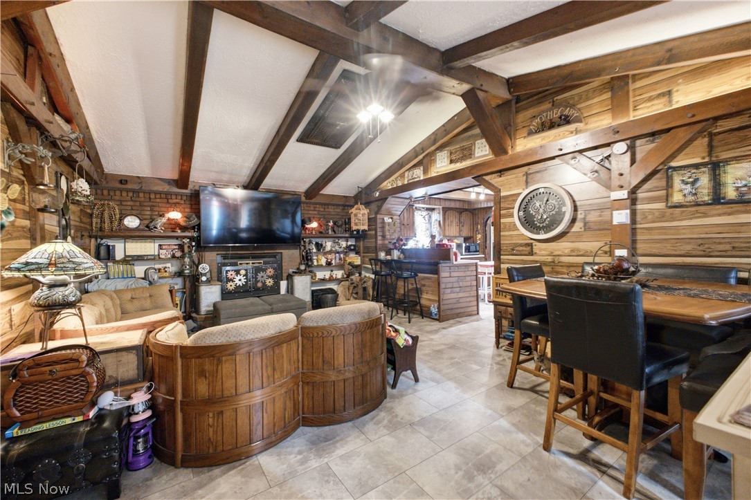 1828 Grandview Road Lake Milton OH 44429
