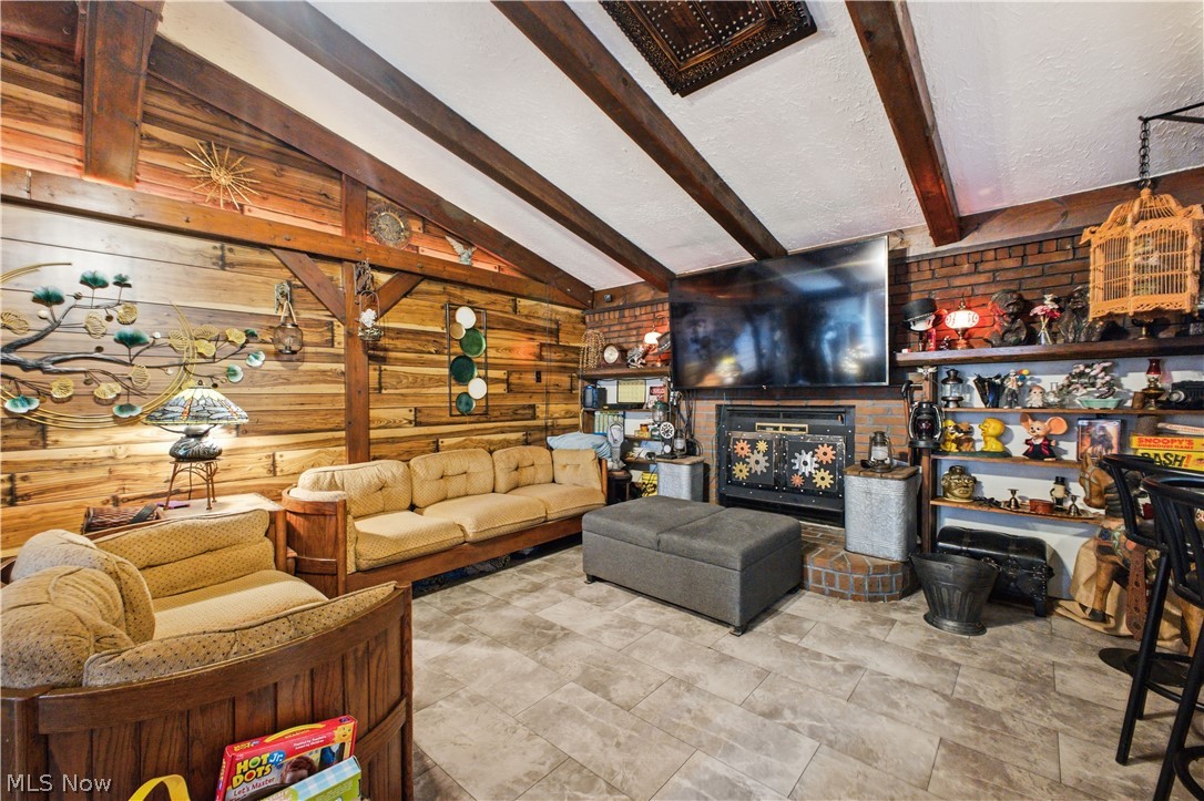 1828 Grandview Road Lake Milton OH 44429